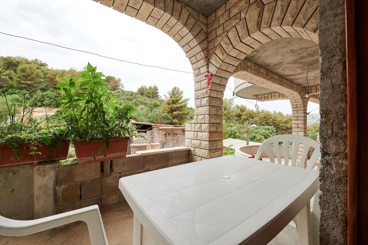 Cutan Apartment Трогир Екстериор снимка